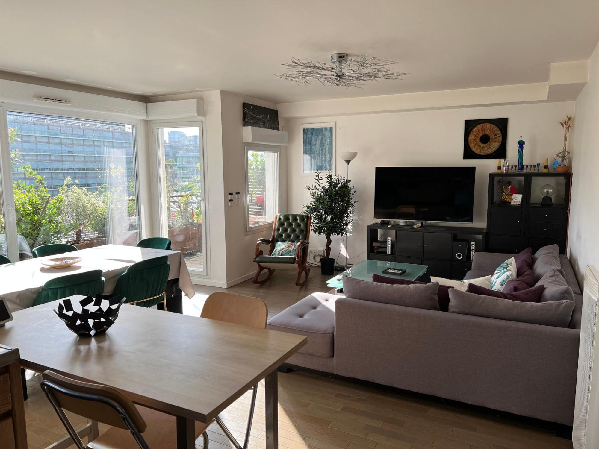 Duplex Terrasse Au Soleil Apartment Paris